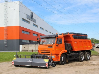 МКДУ-2 комбинированная дорожная машина